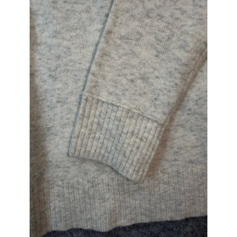 J.Crew Womens Heather Oatmeal Grey Crewneck Knit Sweater Size Medium - Picture 5 of 8